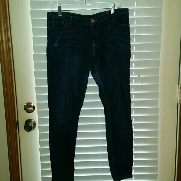 Distressed skinny Jeans