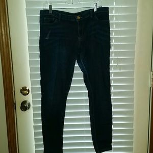 Distressed skinny Jeans