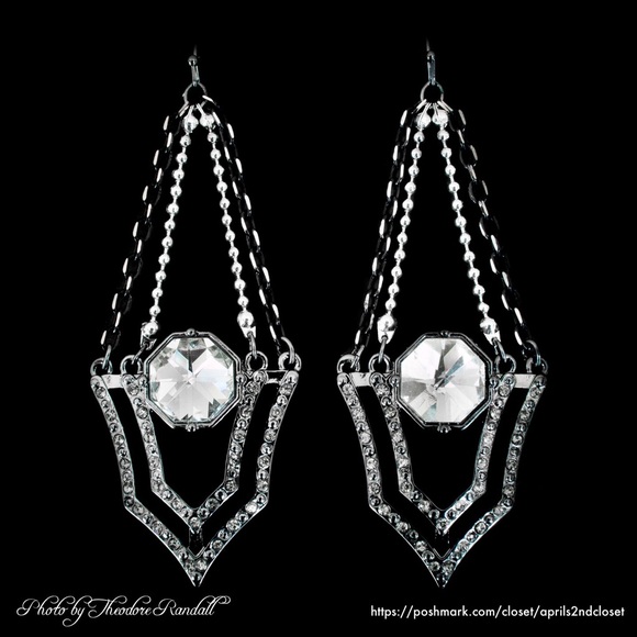 ❌SOLD 1-HOUR SALE❗️EARRINGS Statement Crystal Pave - Picture 2 of 4