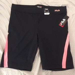 NWT Womens Plus Fila Bermuda workout shorts