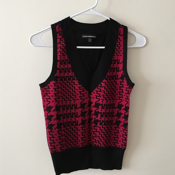 ❤️ Black n red vest ❤️