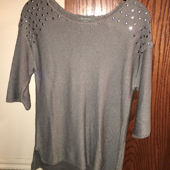 Grey 3/4 Sleeve Sweater