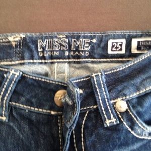 Size 25 Miss Me jeans