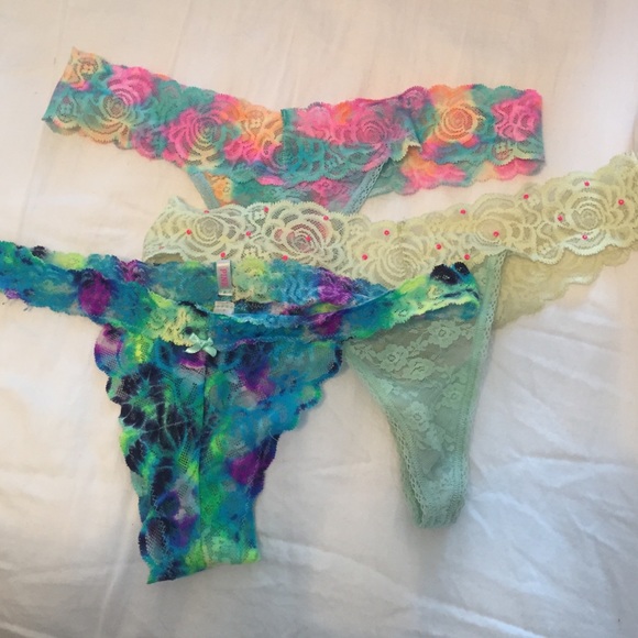 VS Thongs- NEVER WORN