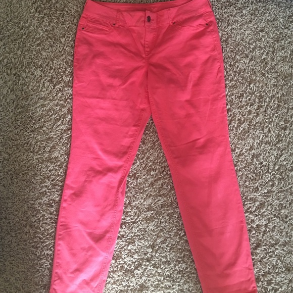 Ladies lg coral pull on jegging type pant