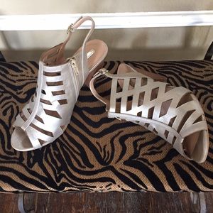 ☀️⛱ Summer Heels by Audrey Brooks