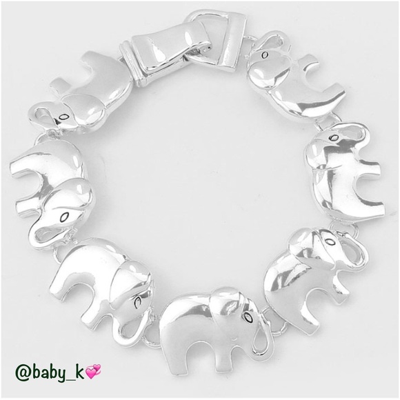 Boutique Jewelry - Elephant Link Bracelet