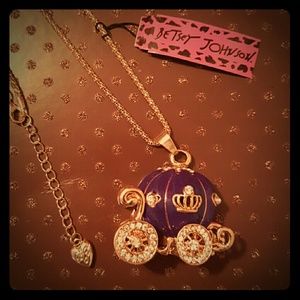 NWT Betsey Johnson Princess Coach Necklace