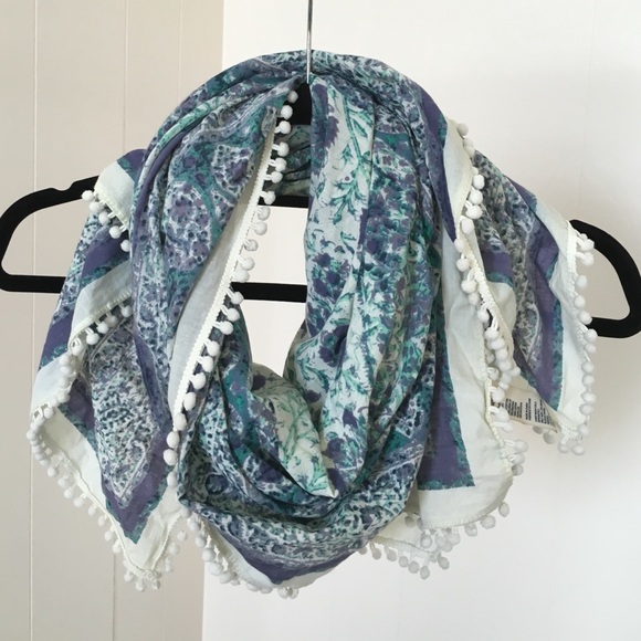 American Eagle Scarf