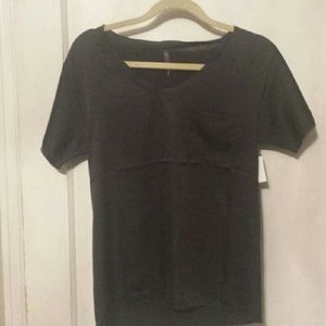 NYDJ v-neck top
