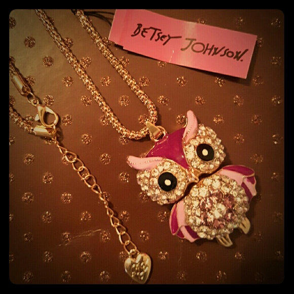 NWT Betsey Johnson Owl Necklace