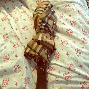 Burberry umbrella