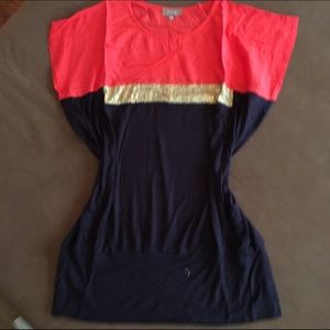 Plus Top With Glitter Strip