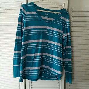 Mossimo  size XXL Teal w/ grey long sleeve shirt