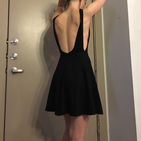 Little black dress - Picture 4 of 4