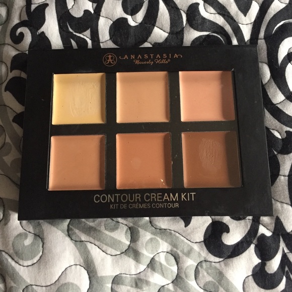 Contour Cream Kit