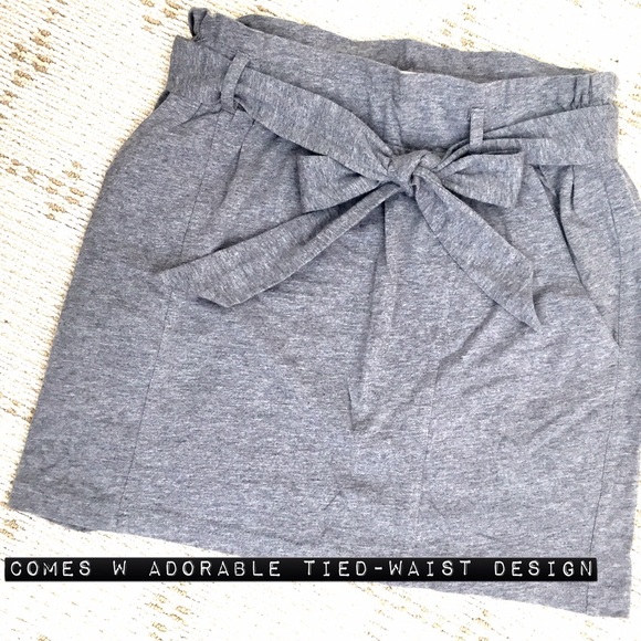 Forever 21 Skirts - NEW Forever21 tied-waist cute casual skirt Forever 21 Skirts - NEW Forever21 tied-waist cute casual skirt