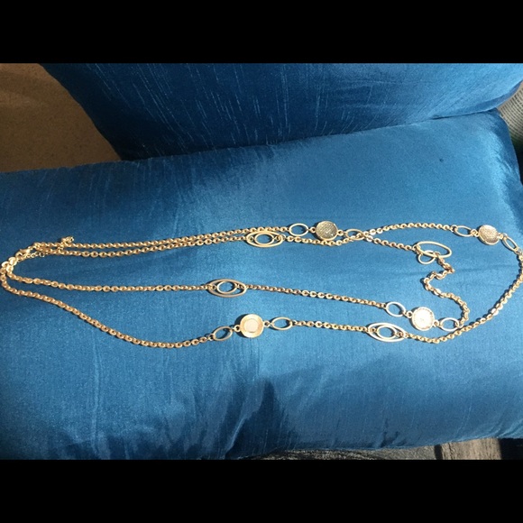 Necklace - Picture 2 of 3