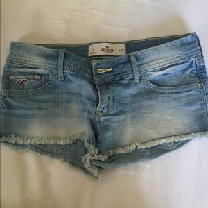 Light Wash Hollister Jean Shorts