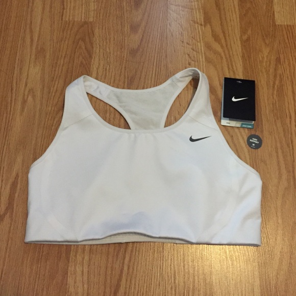 Nike Other - 👍 FINAL SALE! NWOT nike sports bra (high support)