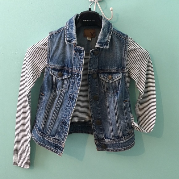 denim vest NWT