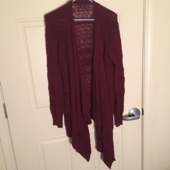 ✨FLASH SALE✨ American Eagle cardigan!