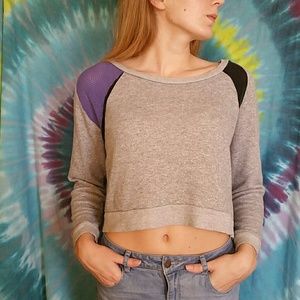 Sweatshirt crop top