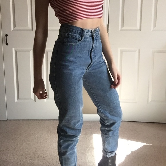 1990s high waisted mom jeans