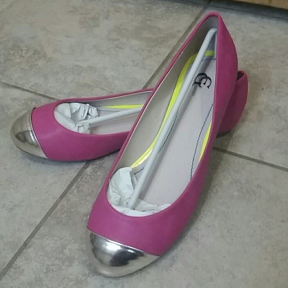 New GC Shoes Pink Flats with Silver Toe size 9