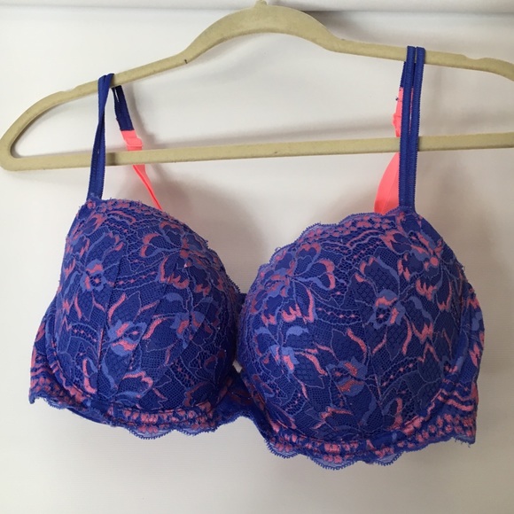 PINK Victoria's Secret Other - Victoria Secret Lace Bra
