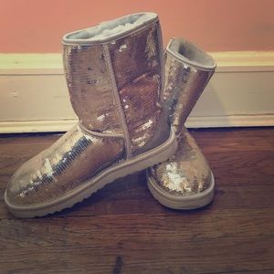 UGG Australia Classic Short Sparkle Boot