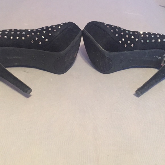 Black suede studded heels - Picture 4 of 4