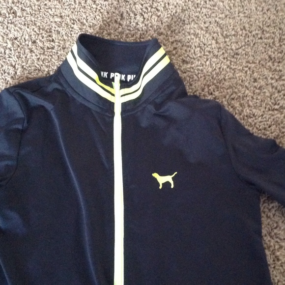 Pink ultimate hoodie! - Picture 2 of 2