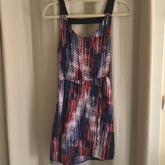 Cute summer/spring dress for any occasion - Picture 1 of 1