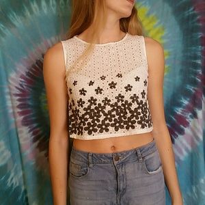 Floral embroidered linen lace crop top