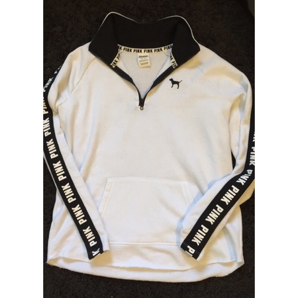 White VS PINK half zip