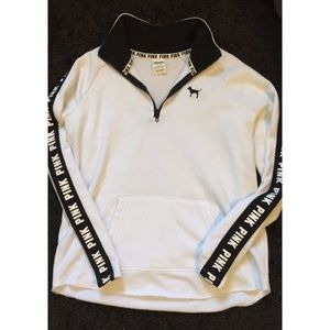 White VS PINK half zip