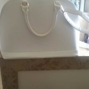 Dome shaped large handbag