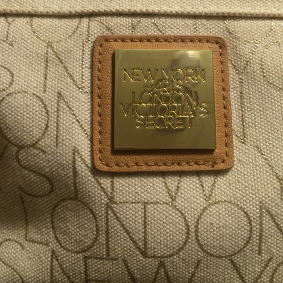 VS makeup bag - Picture 4 of 4