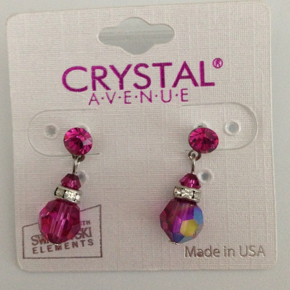 Violet dangle earrings