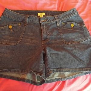 🌻🌻Dark wash shorts