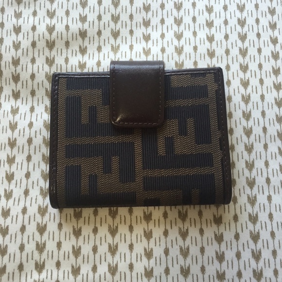 FENDI Card / ID Wallet