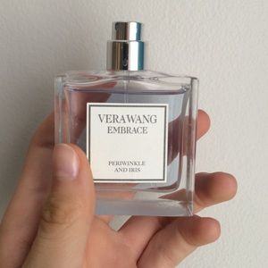 ⭐️ Vera Wang | "Periwinkle & Iris" ⭐️