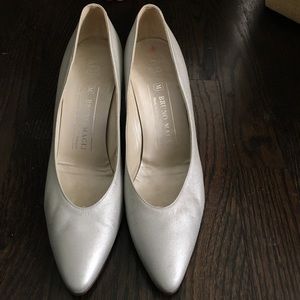 Bruno magli silver pumps