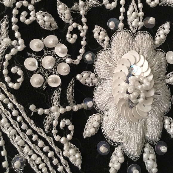 Beaded gown black / white - Picture 3 of 4