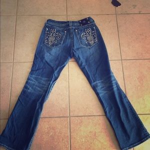 Miss me jeans. Barely worn.