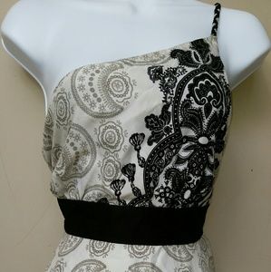 Asymmetric handkerchief print dress.