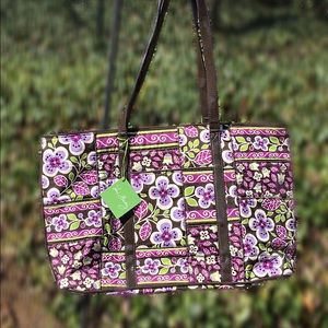 NWT Vera Bradley Zip Top Tote in Plum Petals