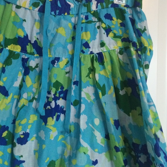 Skirt - Picture 2 of 2