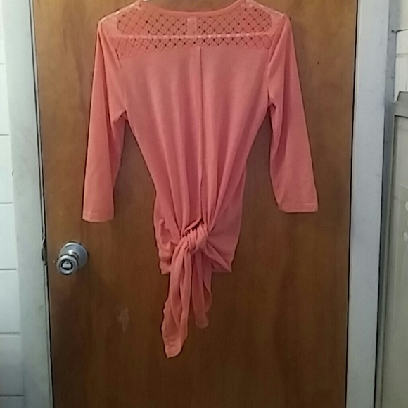 Spring Shirt - Picture 4 of 4